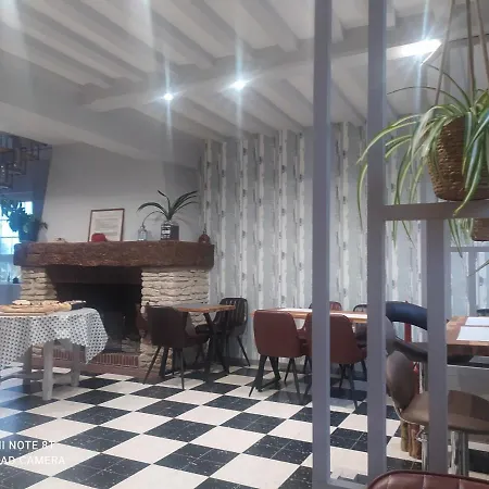 Le Cardinal 3* Annebault