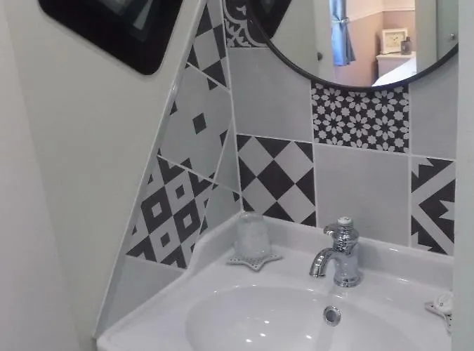 Le Cardinal 3* Annebault